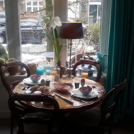 Bed & Breakfast Place 2 Be Eindhoven
