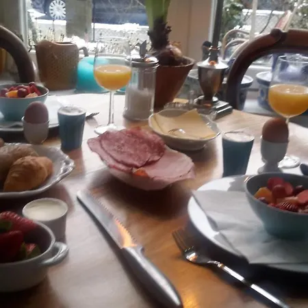 Bed & Breakfast Place 2 Be Eindhoven